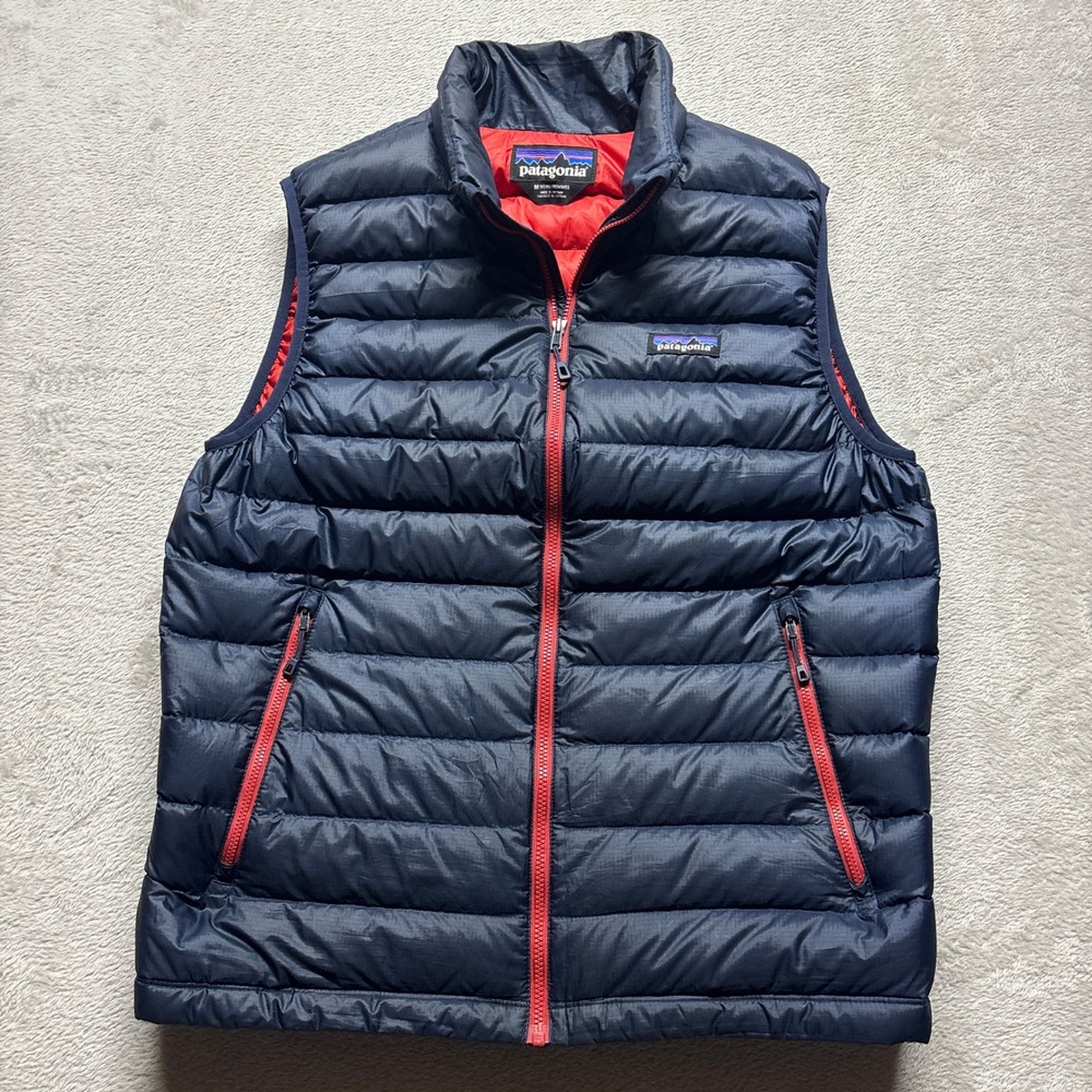 Patagonia Puffer Vest Mens M Goosedown Sweater Navy Blue & Red 84622 EUC